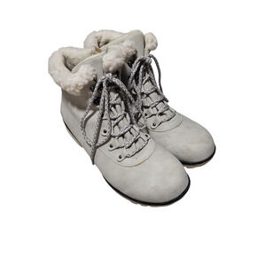 JBL white faux fleece winter ankle boots with zippers gently used, size 9